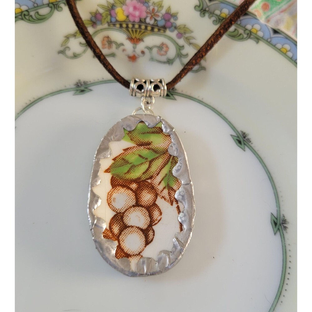 Broken China Nasco Morning Glory Japan Brown Grapes  Soldered Pendant Necklace